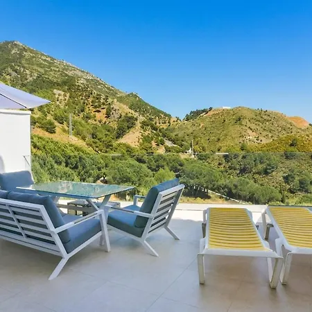 Incredible Views & Pool Near Pueblo Mijas
